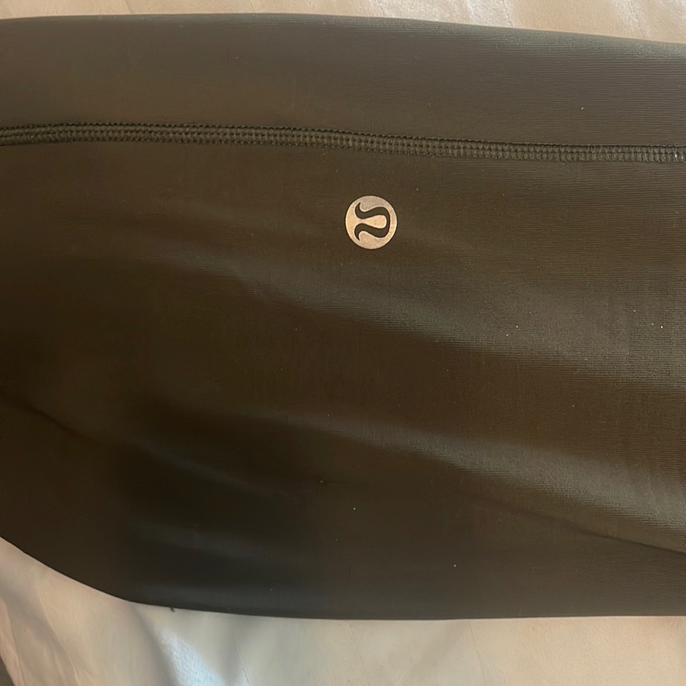 Green Lululemon Leggings